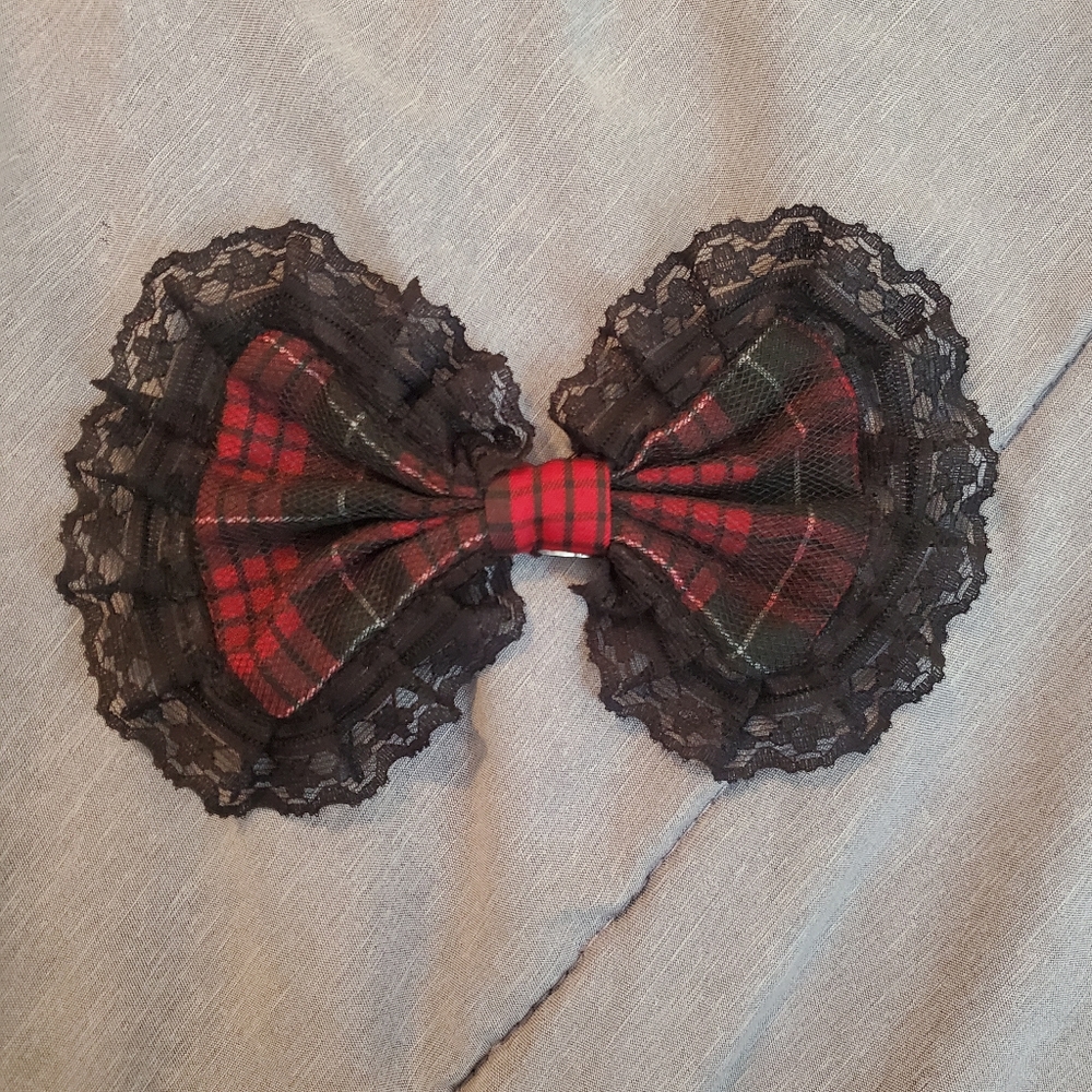 Hot Topic Hair Bow